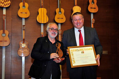 Paco-Manzano