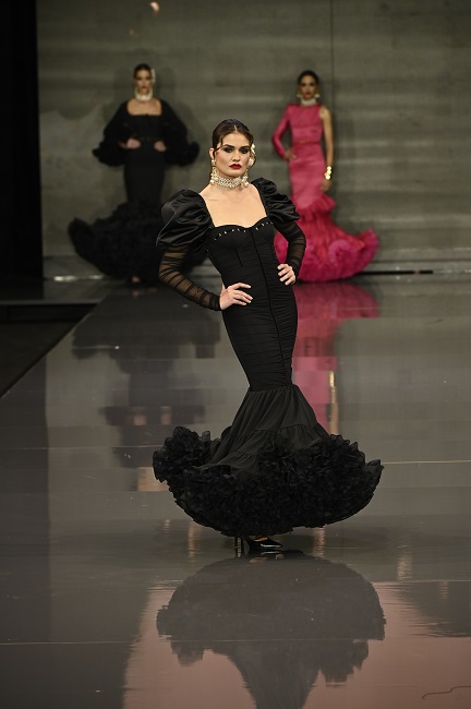 340 ideas de Trajes de flamenca  trajes de flamenco, flamenco, vestidos de  flamenca